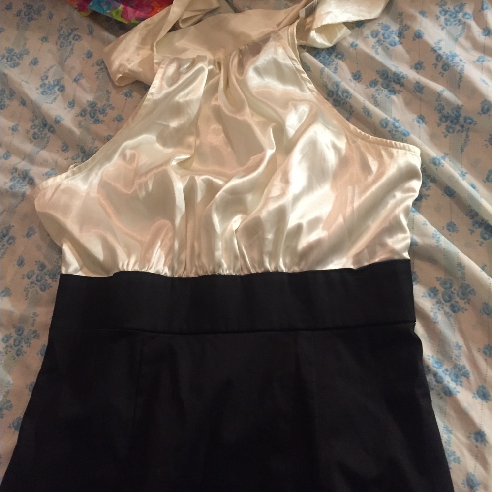 Ivory and black dress NWT - Picture 4 of 9